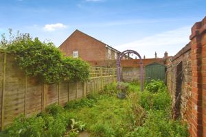 Photo 11- click for photo gallery